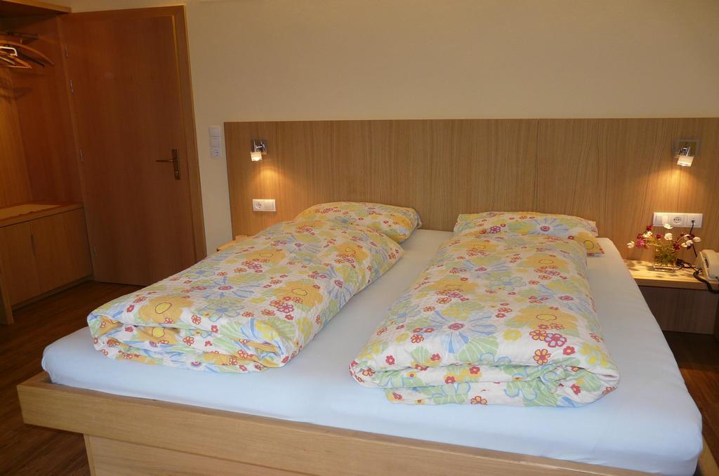 B & B Apartments Ortlerblick สลูแดร์โน ภายนอก รูปภาพ